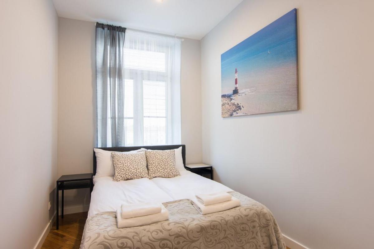 Luxury Apartments Nearto Main Square Krakow Luaran gambar