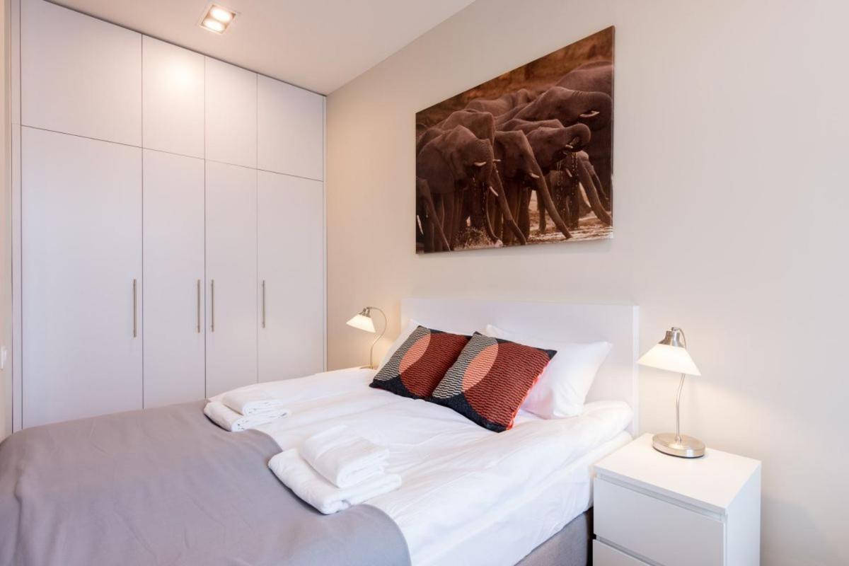 Luxury Apartments Nearto Main Square Krakow Luaran gambar