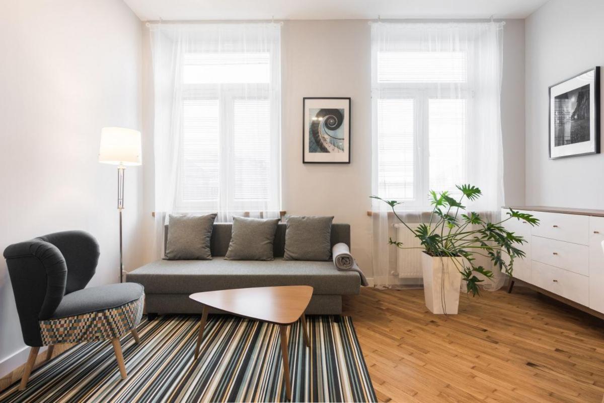 Luxury Apartments Nearto Main Square Krakow Luaran gambar